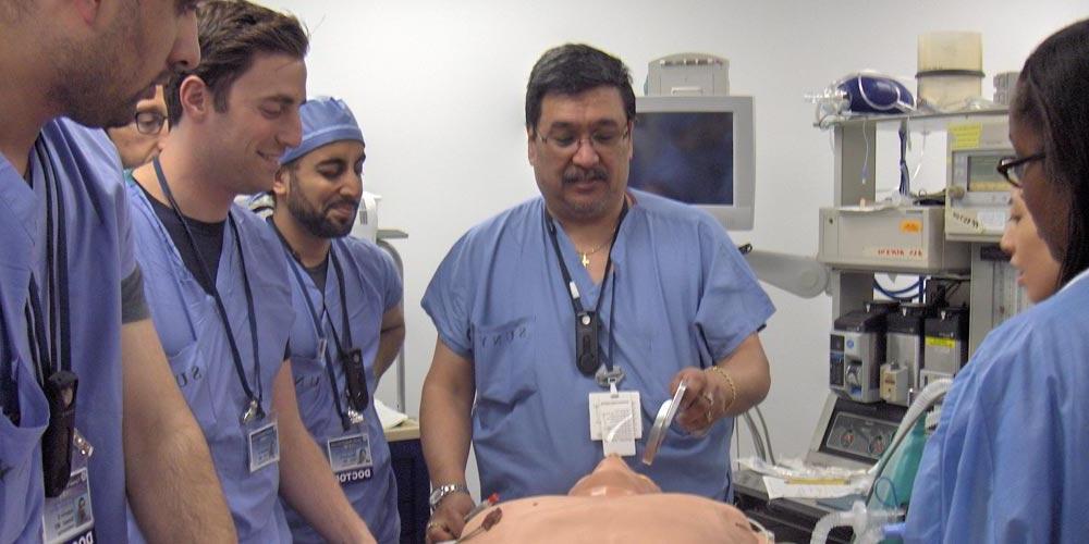 Residents in Simulation Lab